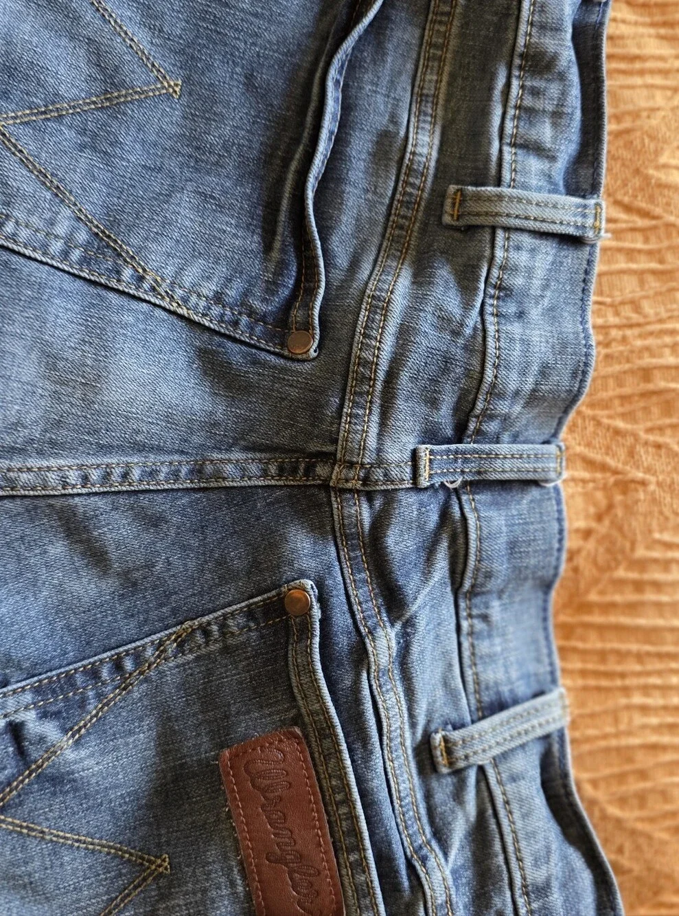 Slim Fit Men's Wrangler Blue Jeans
